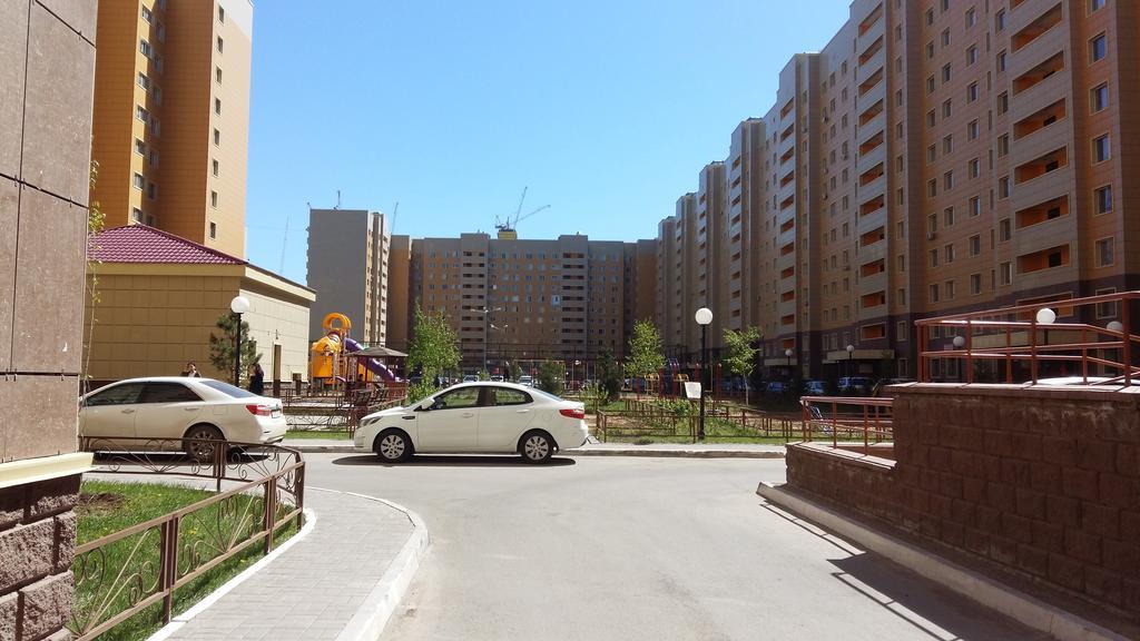 Apartment On Sauran Str Center Astana Ngoại thất bức ảnh