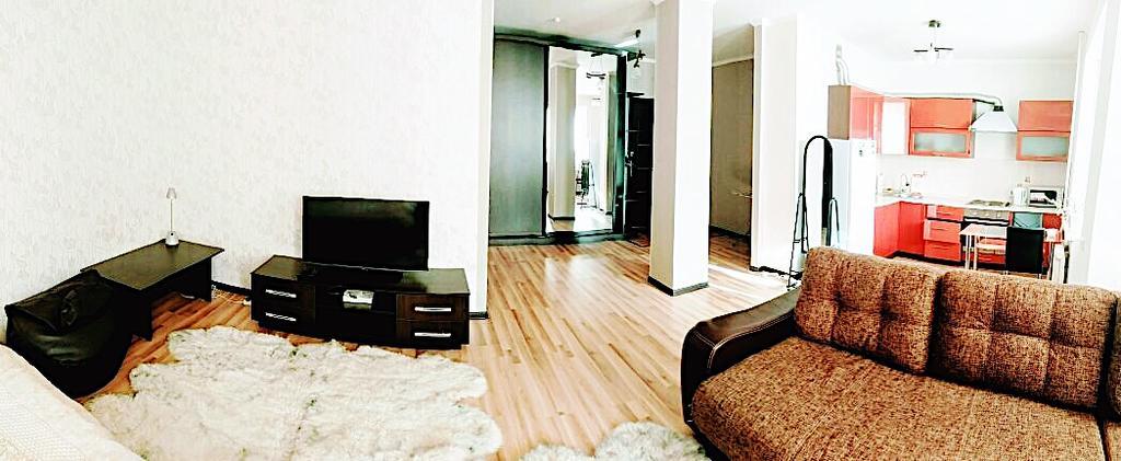 Apartment On Sauran Str Center Astana Ngoại thất bức ảnh